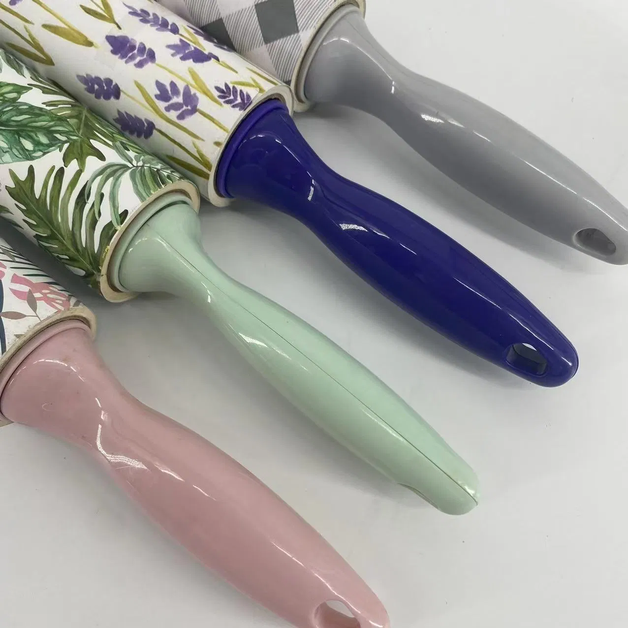 Wholesale Reusable Manual Plastic Style Household Cleaning Set Sticky Paper Lint Roller for Pet Hair Removal