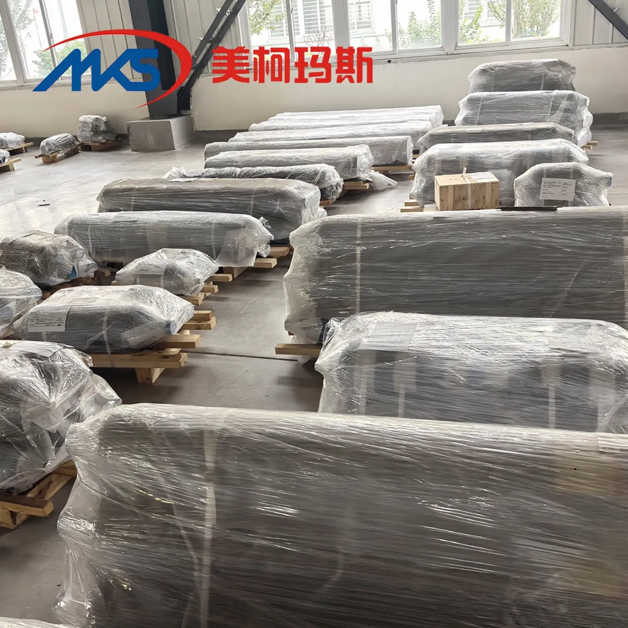 Гидравлический аккумулятор вертикальный 127 мм MKS 271-6637