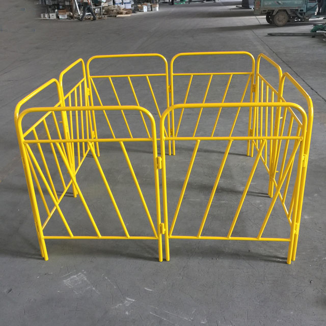 Heavy Duty Convenient Barrier Temporary Barrier Construction Road Manhole Pit Guard Fencing