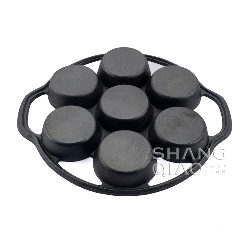 Чугунная форма для мини-кексов на 7 ячеек