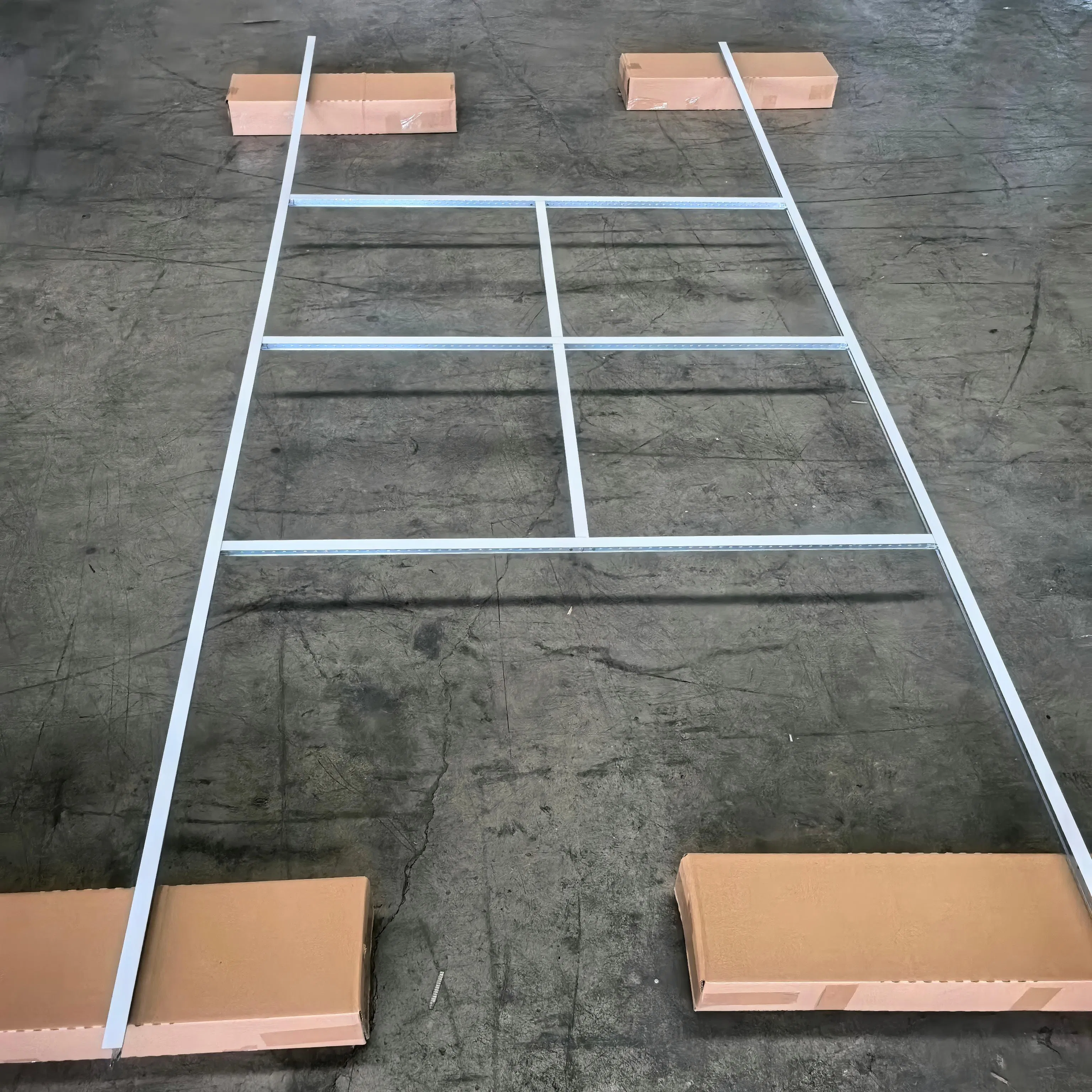 Specification #32 White Suspended T-Grids From Junding for Versatile Use