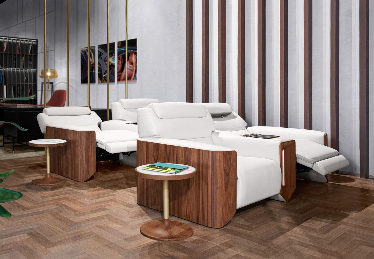 Диван деревянный с боковым столиком для гостиной