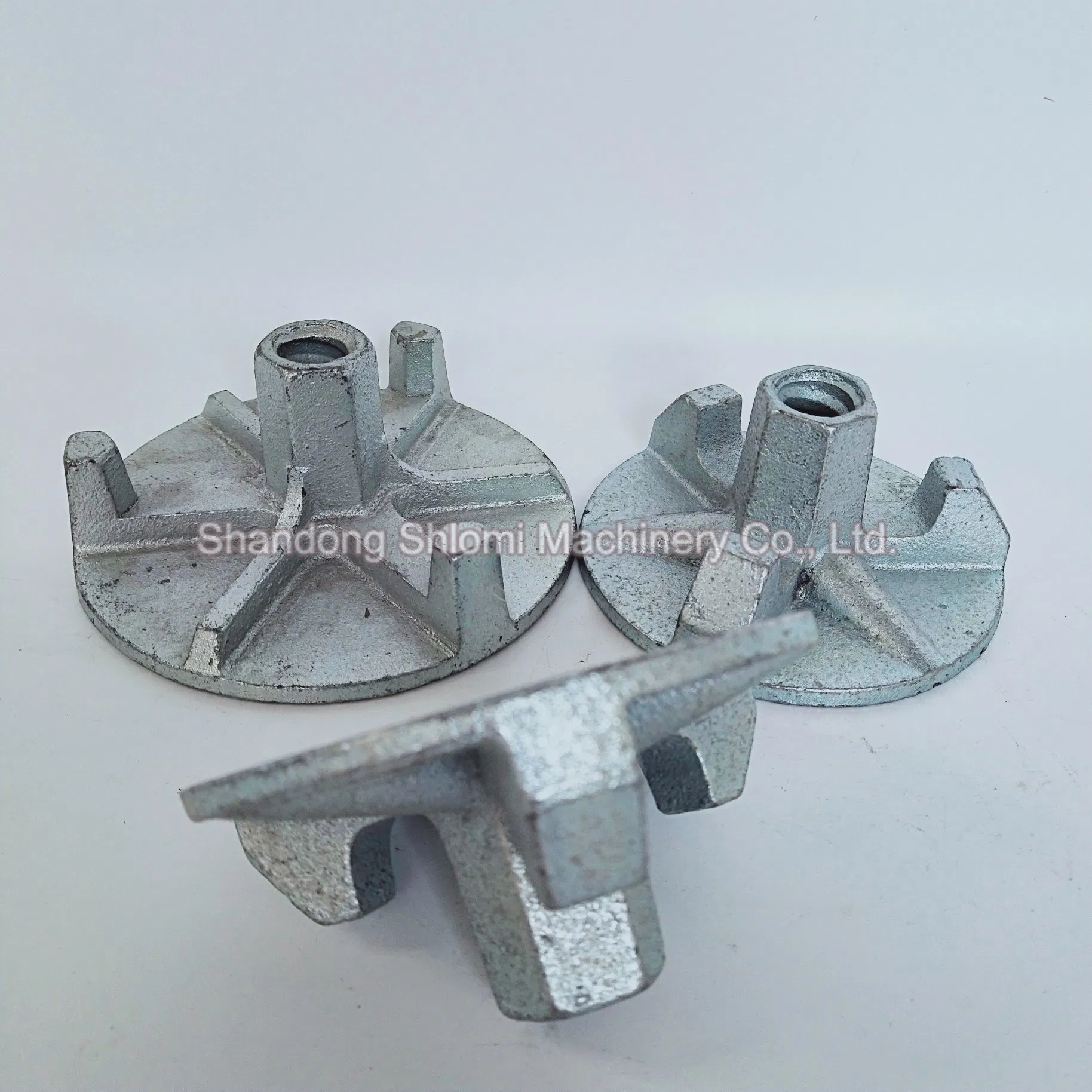 Гайка крыльчатая анкерная для опалубки Shlomi