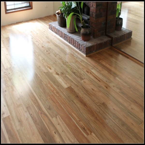 Household/Commercial Solid Spotted Gum Hardwood Flooring