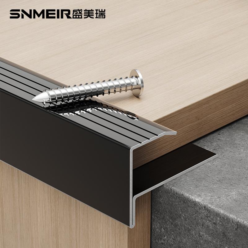 Versatile Aluminium Nosing Protection and Metal Wall Strips for Custom Sizes