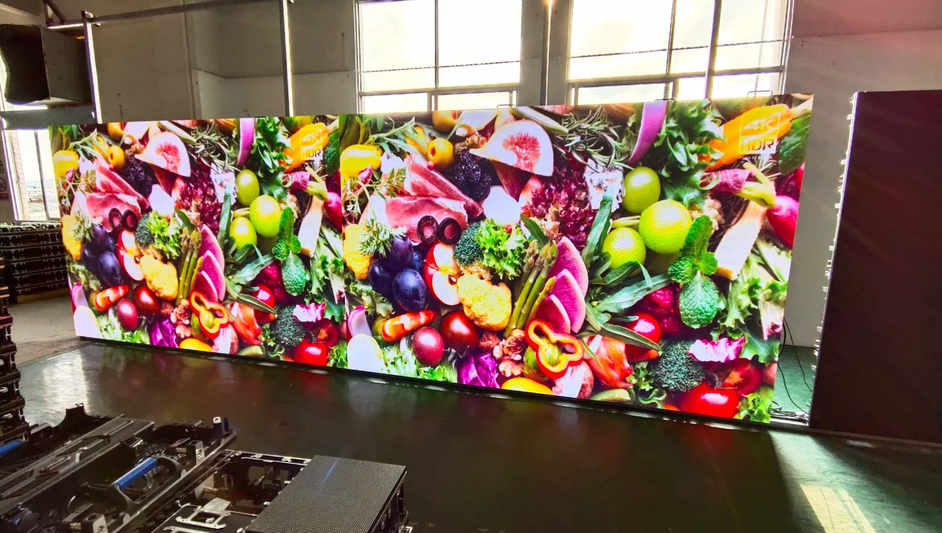 High Resolution P2.6 LED Display Screen 500*1000mm for Rental Market