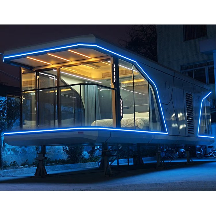 Modern Luxury Steel Prefab Capsule House Portable Mobile Hotel Resort Holiday Cabin