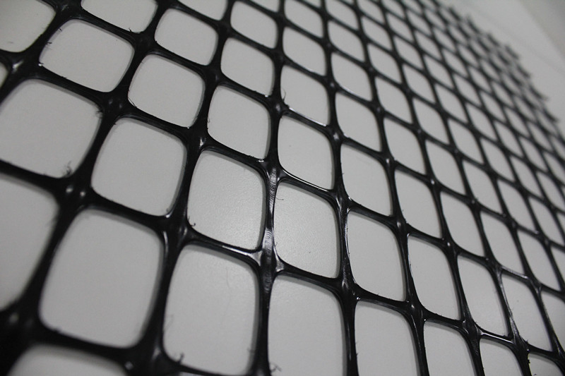 Warp Knitted Polyester Geogrid with CE for Construction