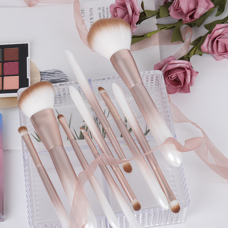 Light Pink Color Professional 9PCS Makeup Brushes Set Private Label Foundation Set