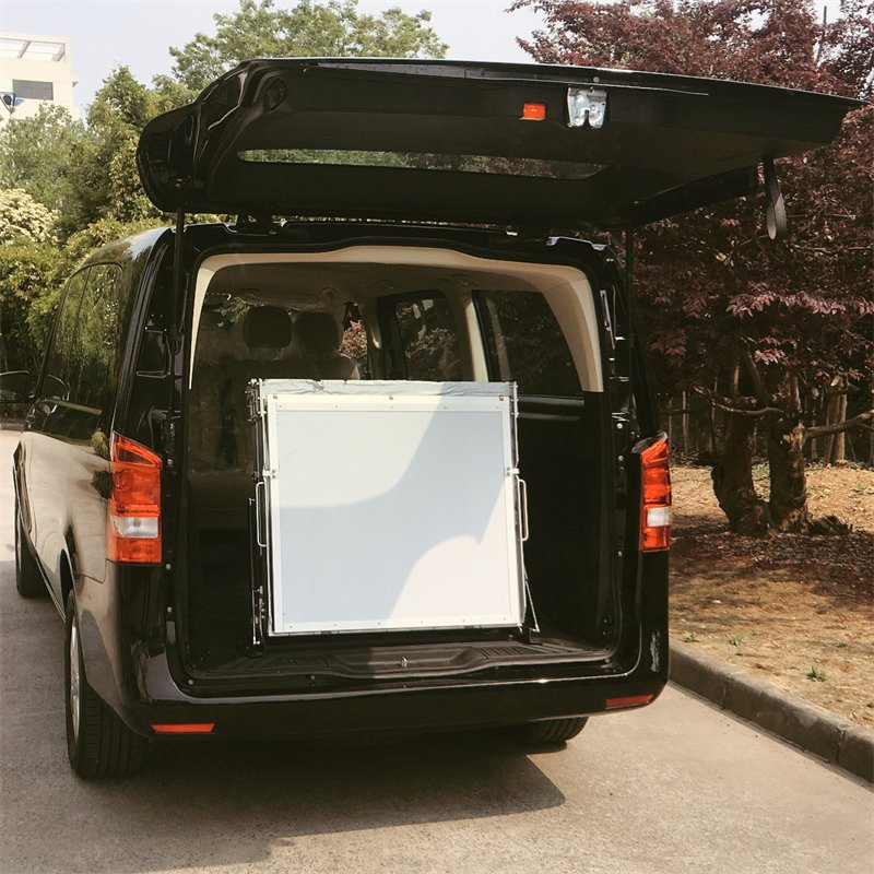 Алюминиевые трапы для погрузки инвалидных колясок в трейлер