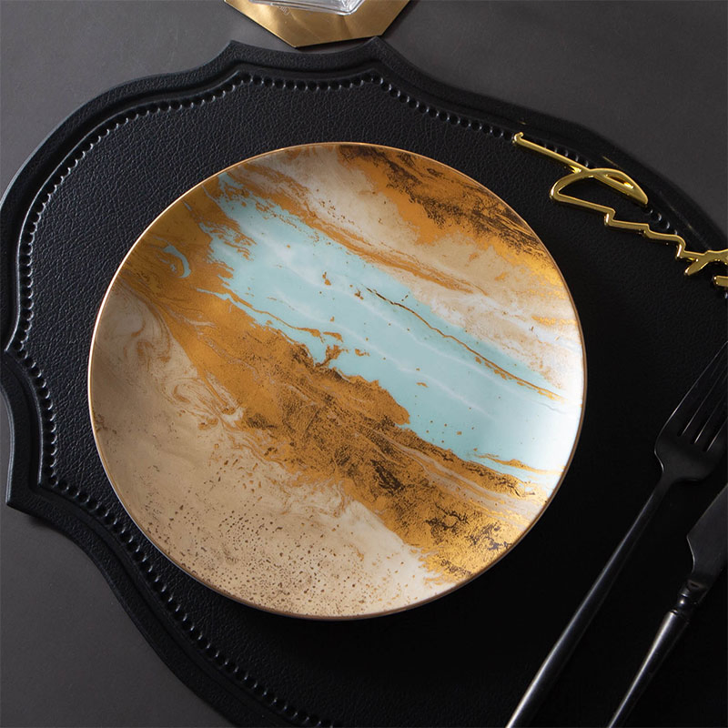 Wholesaler New Arrived Personalized Elegant New Bone China Plates Customized Design Ceramic Plates with Gold Rim Set 4 for Gifts
