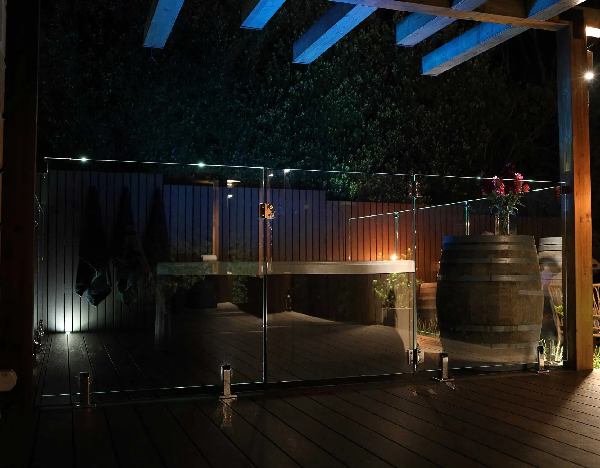 Simple Design for Iron Stairs Railing 316 Steel Outdoor Glass Railing