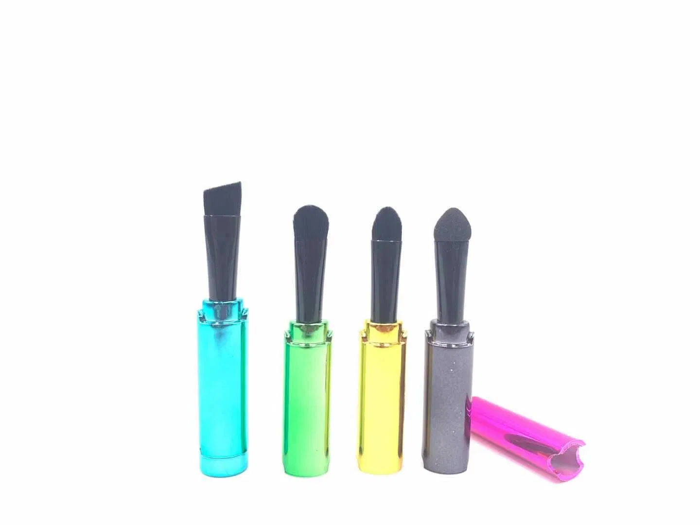 Portable 4 in 1 Eyebrow Brush Eyeshadow Brush Makeup Set