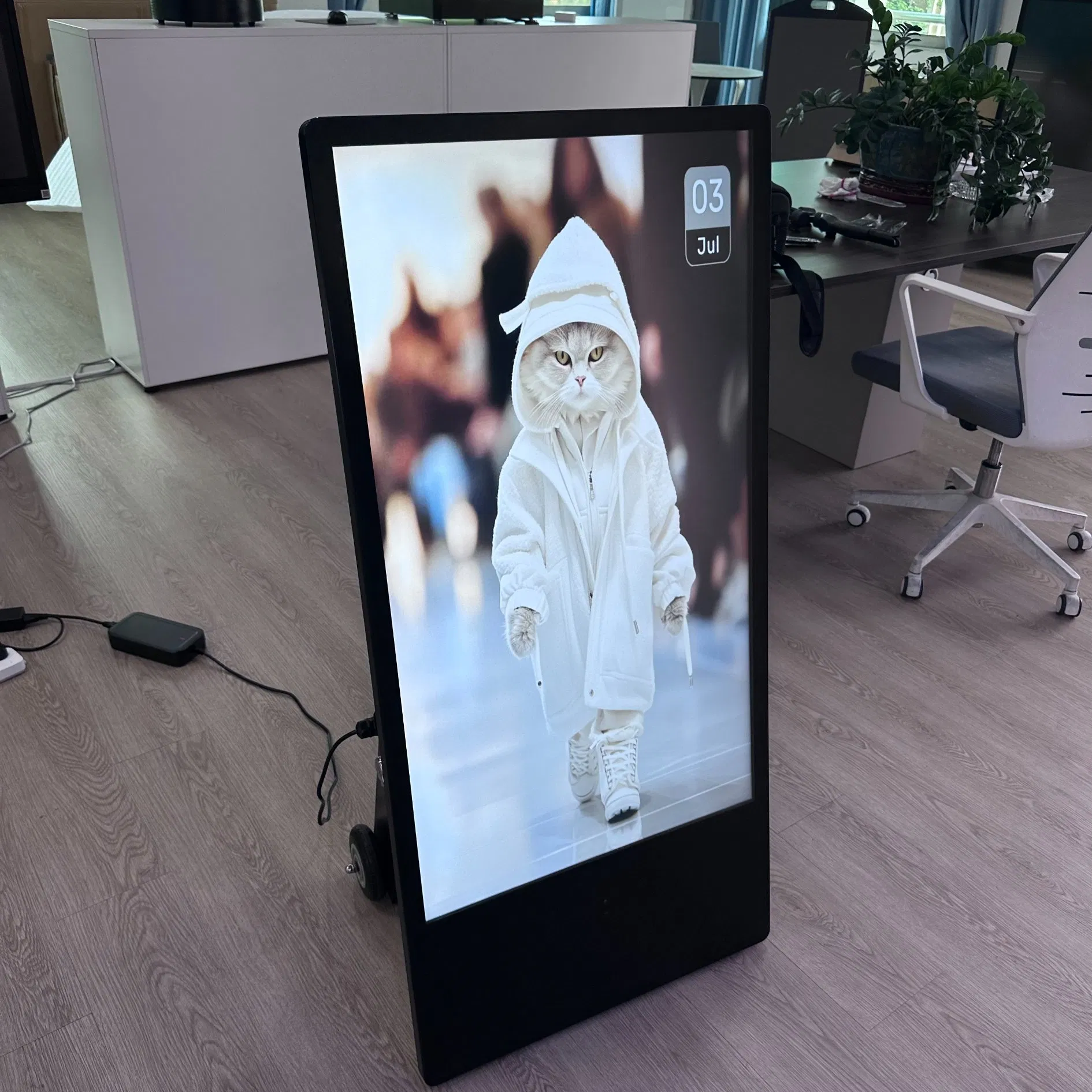 55 Inch Air-Cooled Vertical Screen Floor Ultra-Thin Outdoor Poster Kiosk Display Advertising