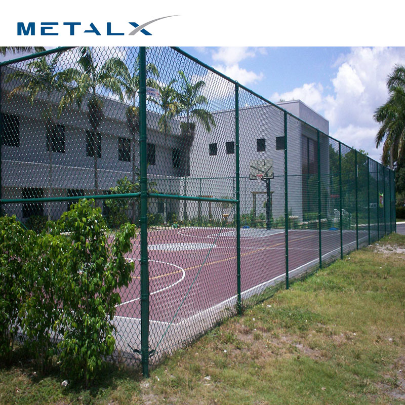 Low Price 6X6 Cyclone Wire Football Field School Chain Link Fence Panels for Sale