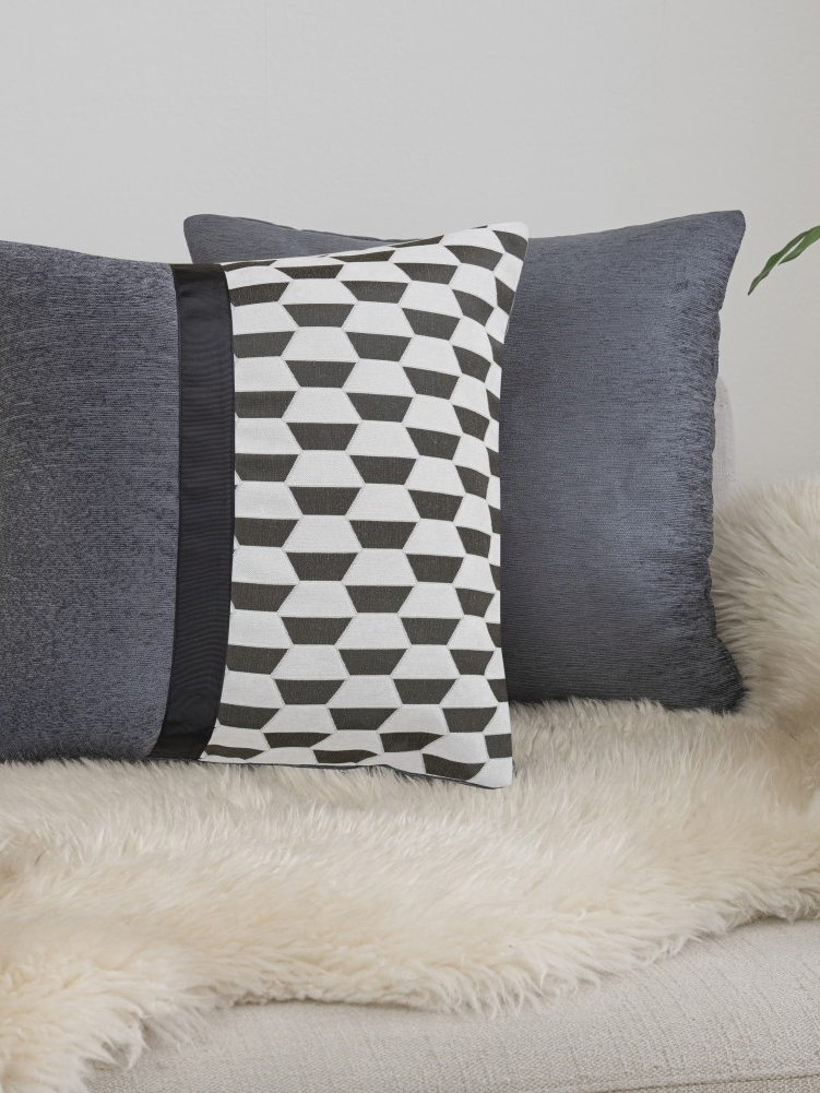 Chenille Throw Pillow Covers 18X18, Decorative Square Solid Pillow Cushion Covers Living Room