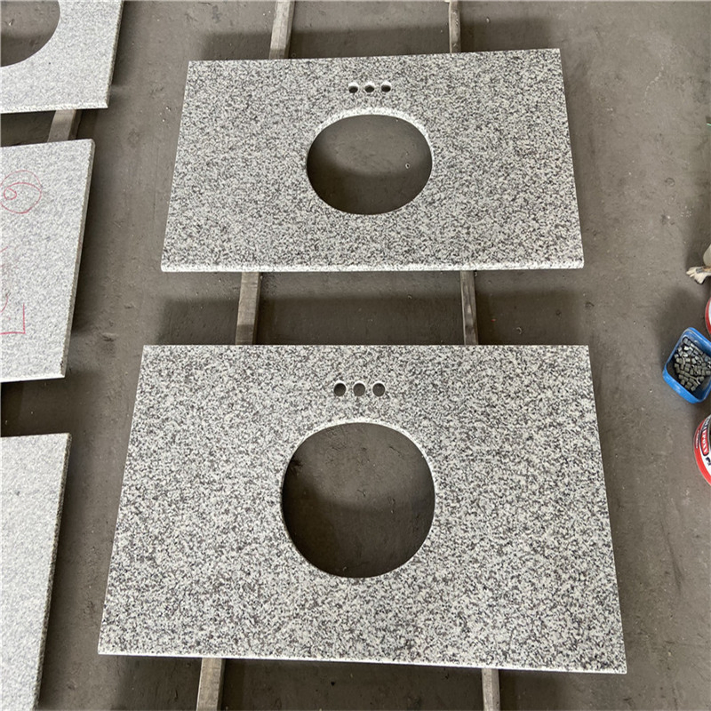 Factory Direct Custom Luna Pearl Granite Bathroom Vanity Tops for Hotel and Home