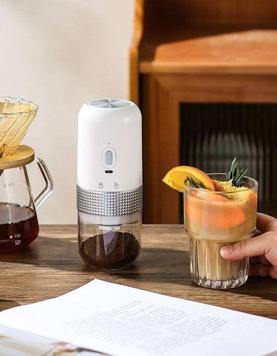 New Design Mini Portable Electric Coffee Maker with Bean Grinder & Capsules