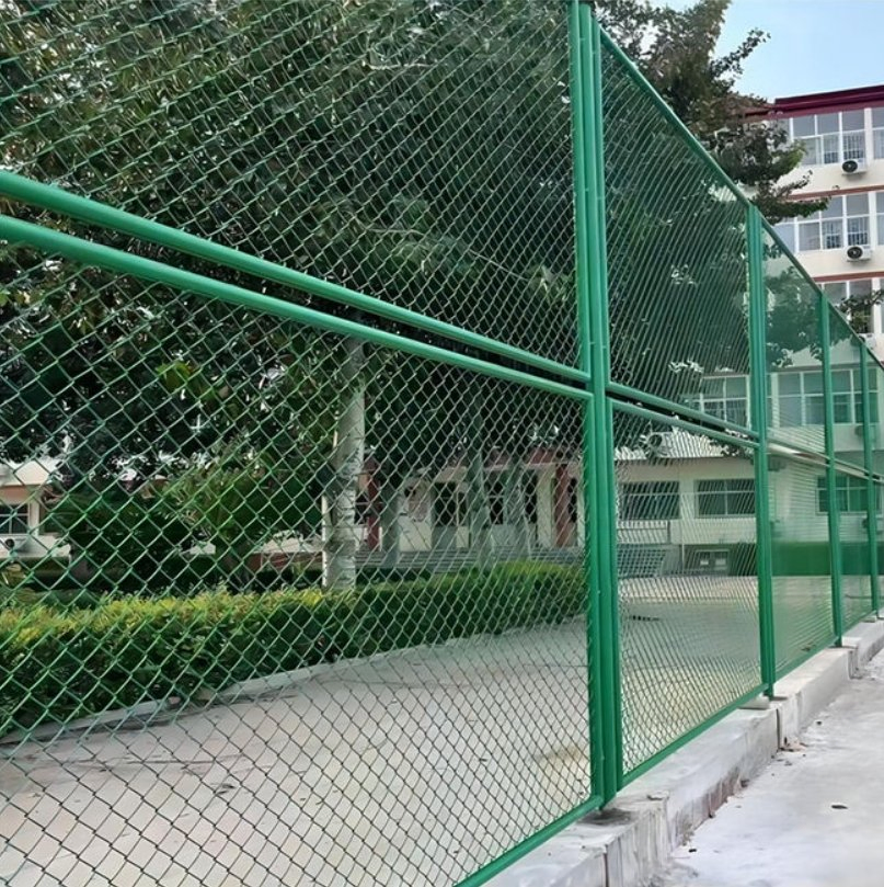 High-Quality PVC Coated Chain Link Fencing for Sports Courts