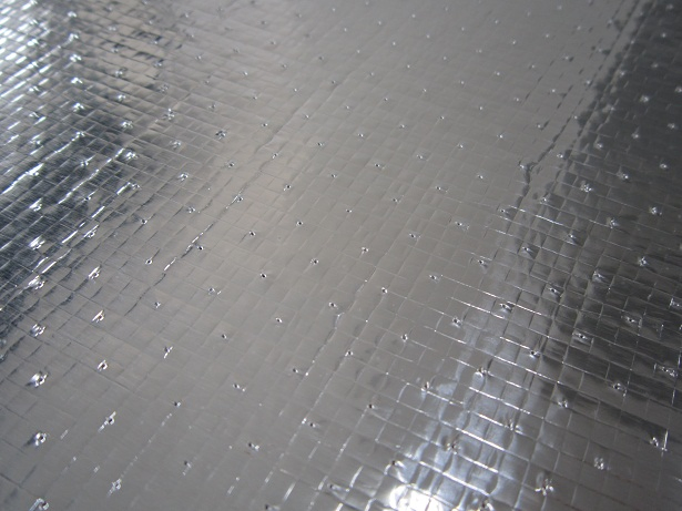 Metalized Pet Film Aluminium Foil Woven Fabric Insulation / Woven Fabric with Aluminum Foil Heat Insulation