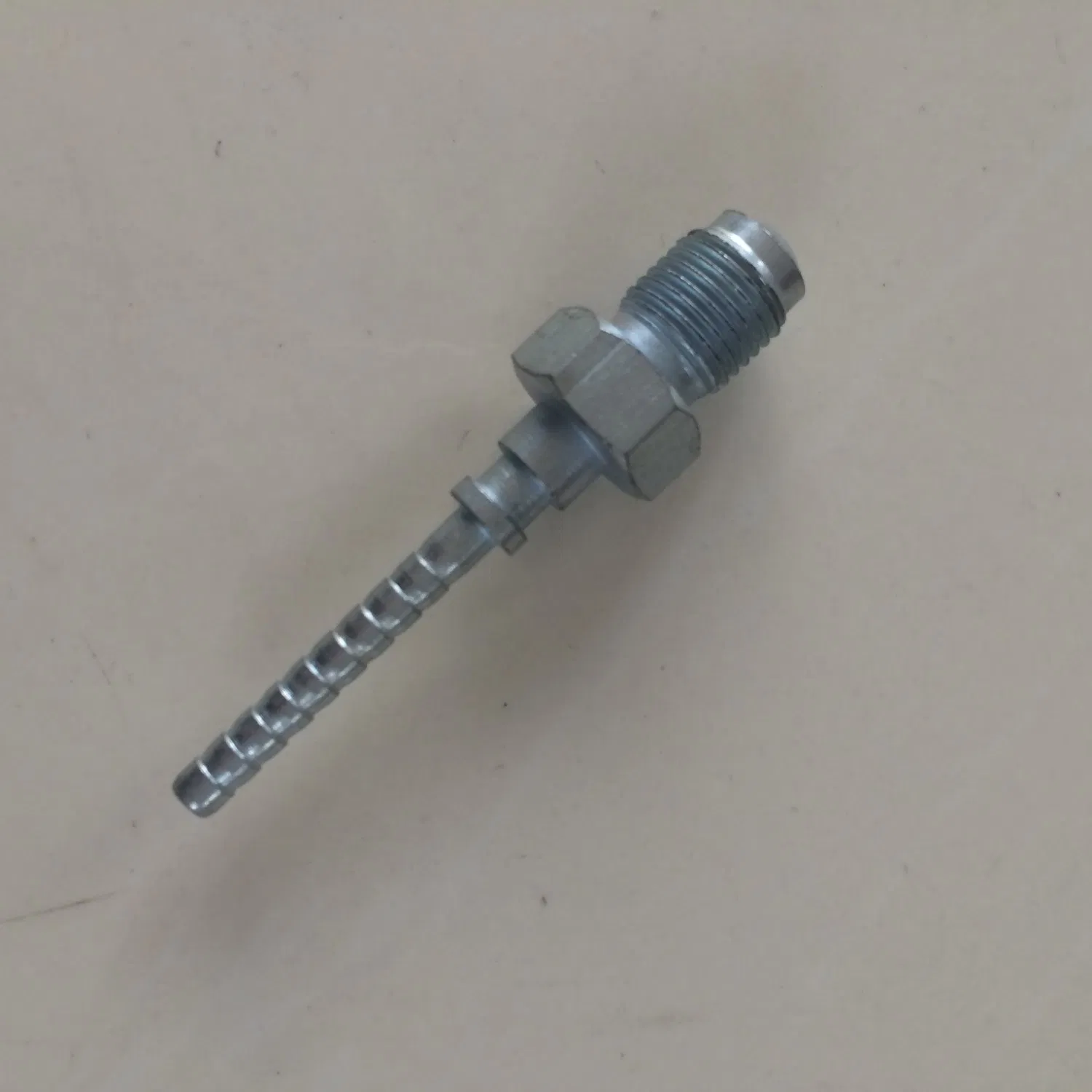 Гибкий армированный шланг для турбонаддува и интеркулера