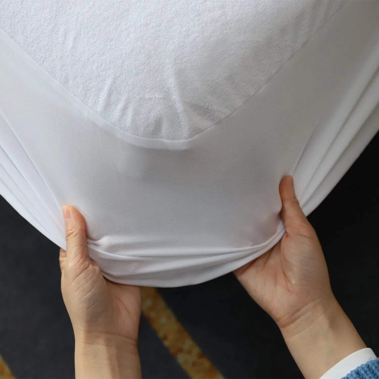 High Quality TPU Laminated Waterproof Mattress Protector for Home Use