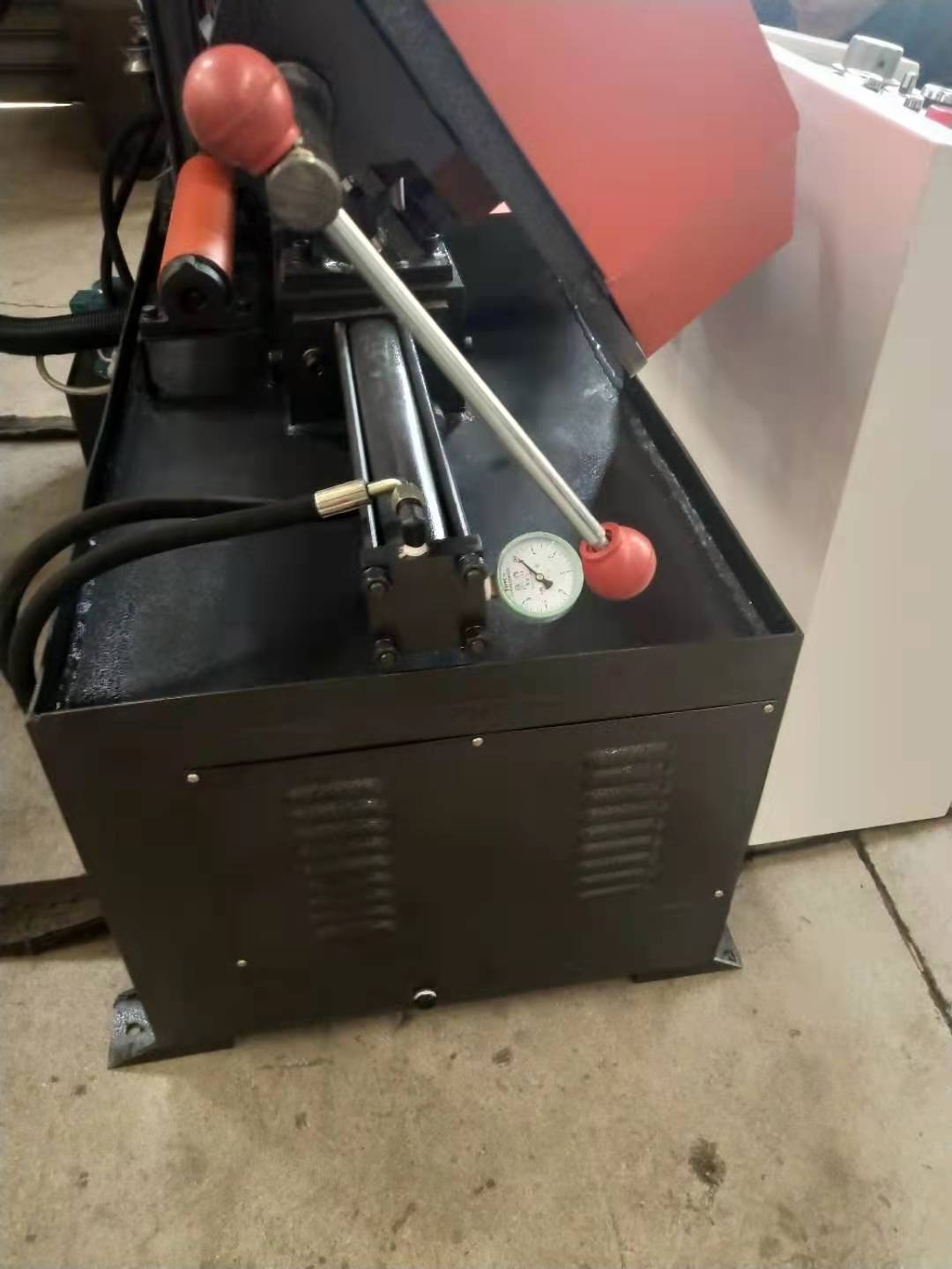 Ленточная пила по металлу универсальная стандартная