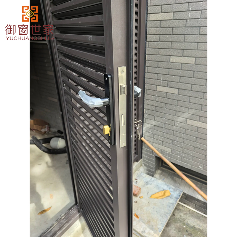 Outdoor Metal Material Windows Louvers Vertical Aluminum Profile Sun Panel Blade Panel