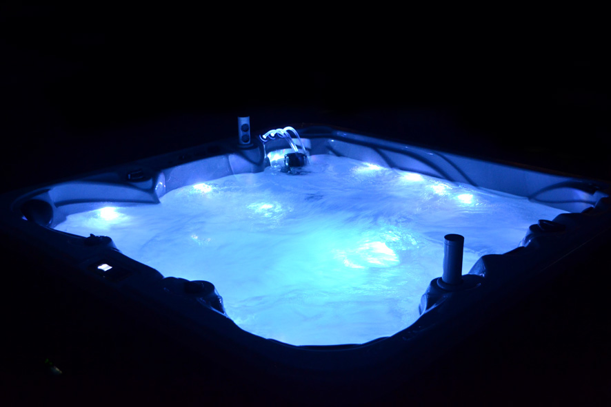 SPA-ванна Deluxe Whirlpool на 6 человек