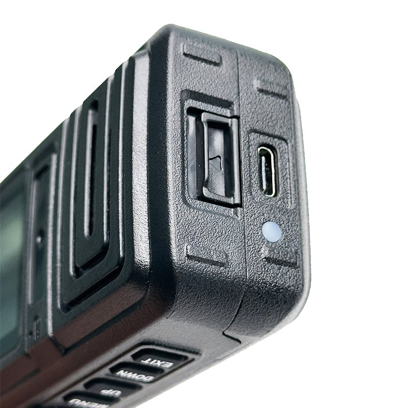 Портативная рация NOMI EC30 4G с GPS и шумоподавлением