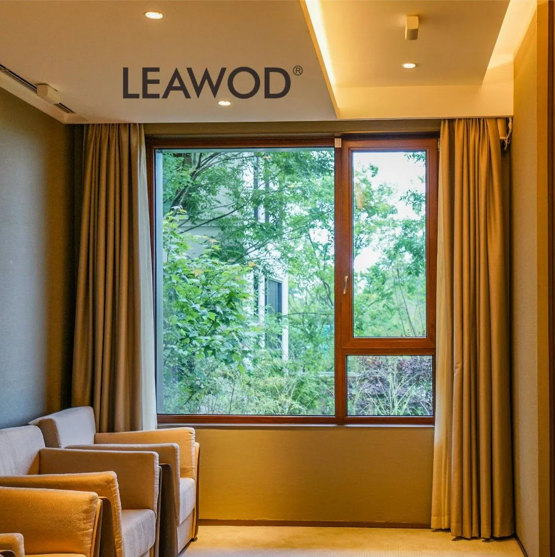 Eco-Friendly Thermal Break Aluminum-Clad-Wood Window with Low-E Glass for Villa Project