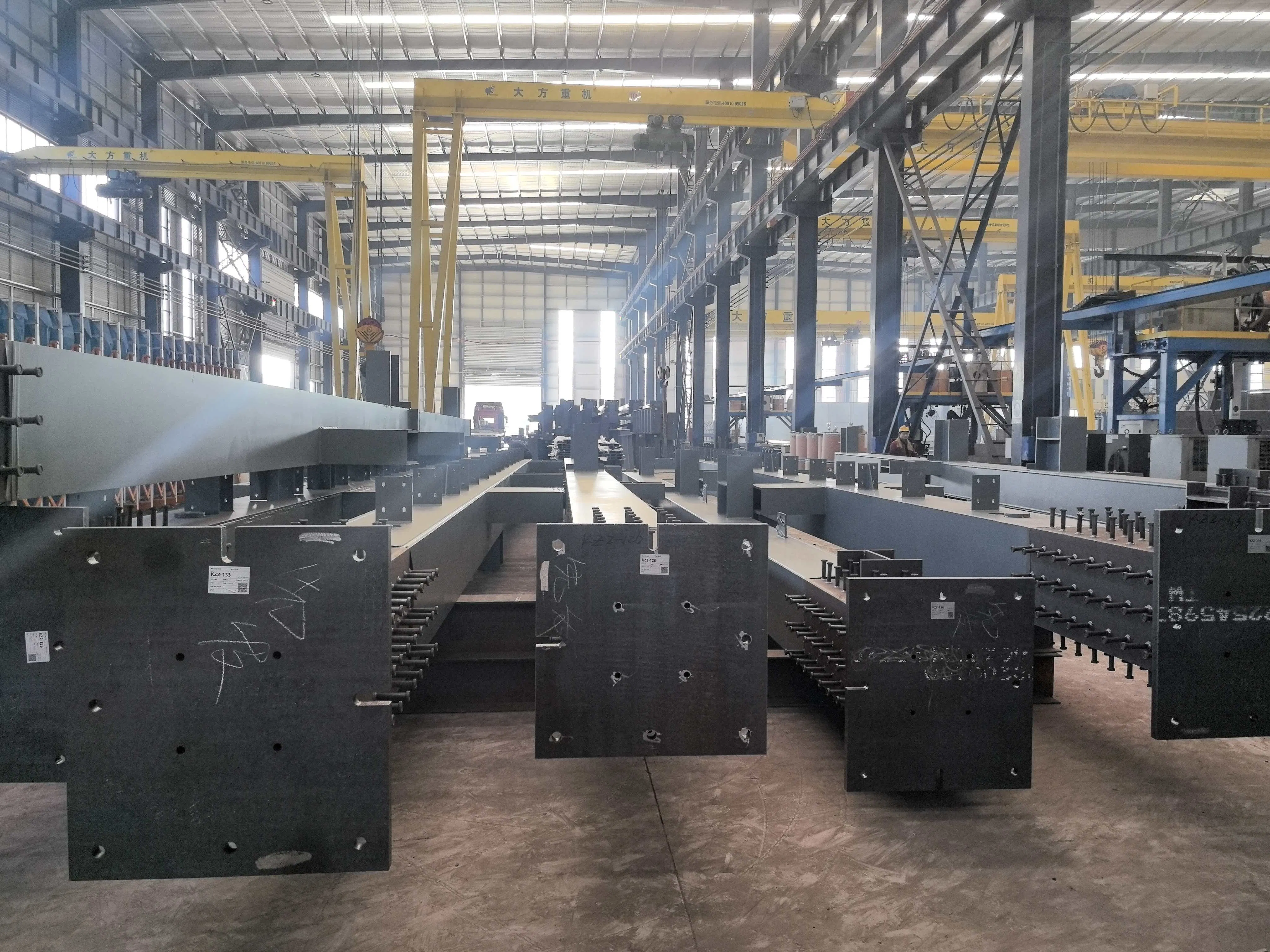 Durable Steel Structure Warehouse with Insulated Sandwich Panels