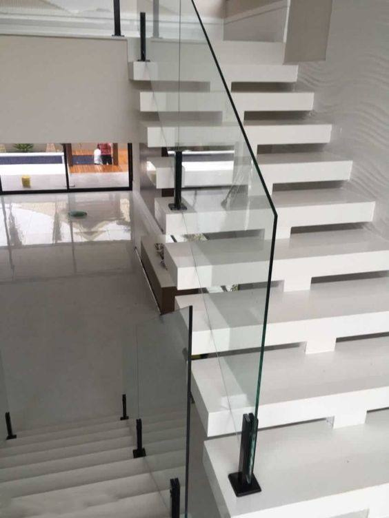 Cbmmart Staircase Factory Provided Plate Support Stainless Steel Railing Spigot Glass Staircase