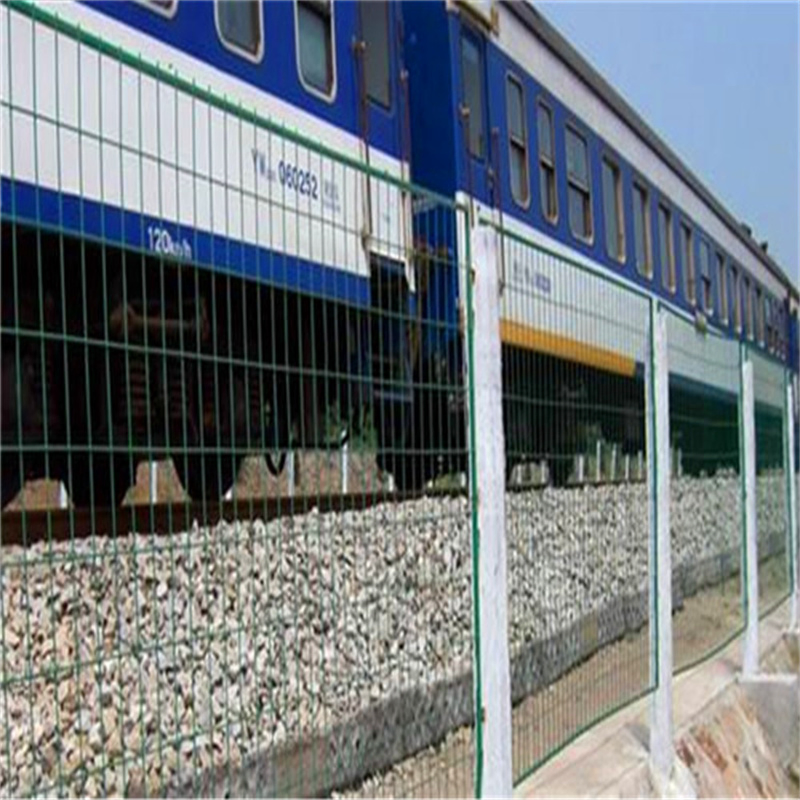 Durable Wire Mesh Fencing for Enhanced Farm Security Solutions