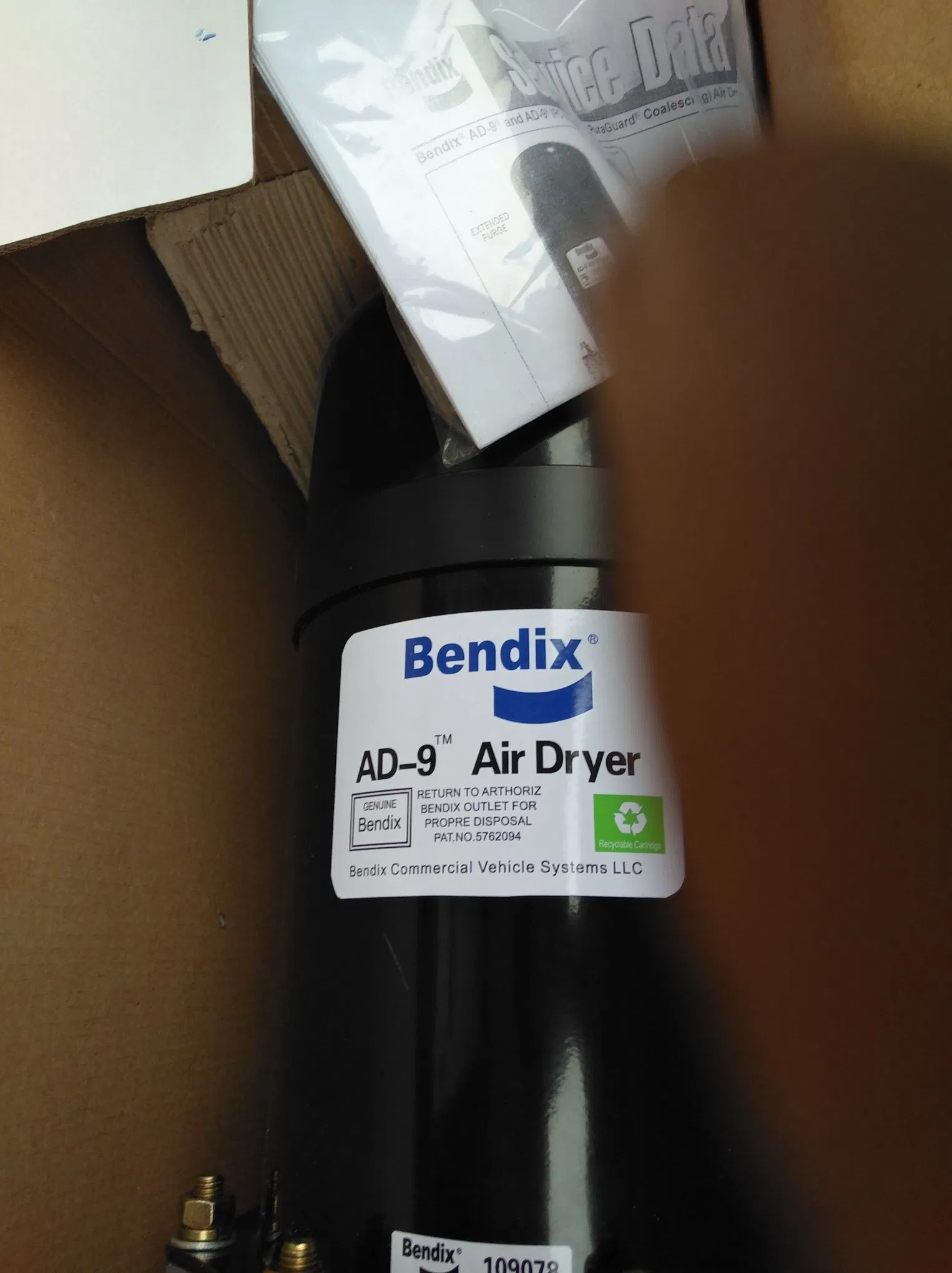 Воздушный осушитель Bendix AD-2 для пневмосистем