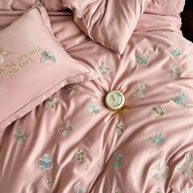 Manufacturers 6 Pieces Embroidery Bed Satin Sheet Sets Bedding in Microfiber