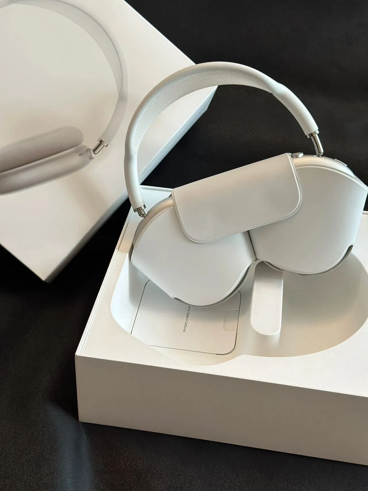 Popular Products Bluetooth Earphone Factory Sale Earbuds Max Headphone with Anc Earphone Transparency Noise Reducing Sports Earphones Noise Reduction