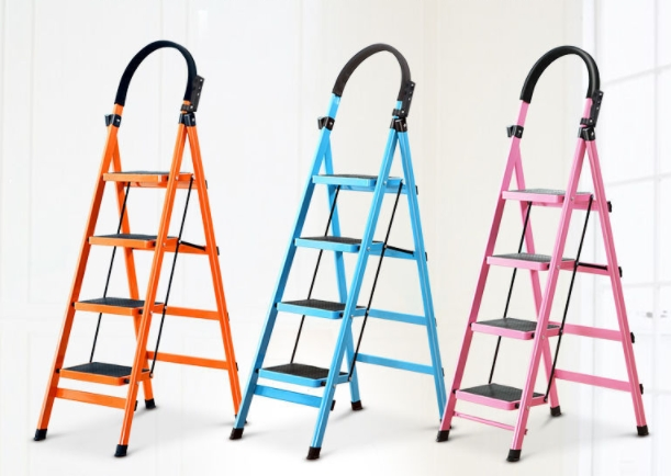 Heavy Load Steel Step Ladder with Integrated Material Tray for Carrying up and Down