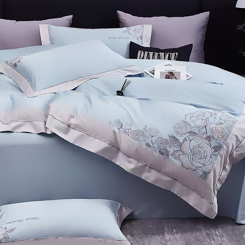 Комплект постельного белья из хлопка с вышивкой, 4 предмета