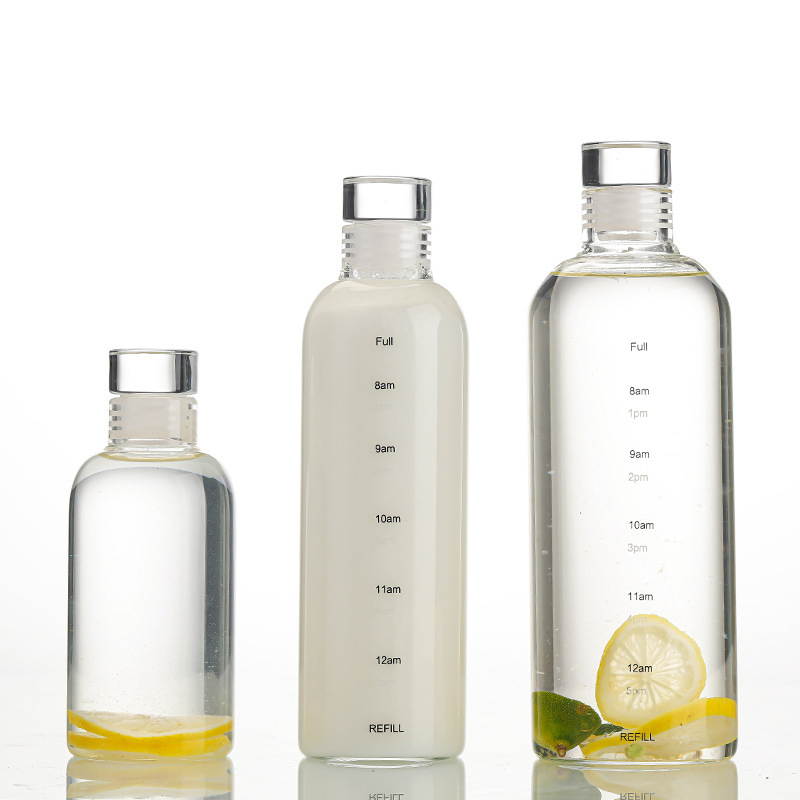 Portable Clear Borosilicate Glass Water Bottle 300ml 500ml 750ml with Modern Plastic Cap for Party Drinking