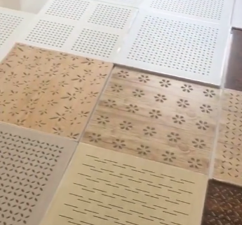 PVC Gypsum Board Ceiling Accessories Modern Laminated Perforated Gypsum Drywall Ceiling Tiles for Commerical and Dly Home