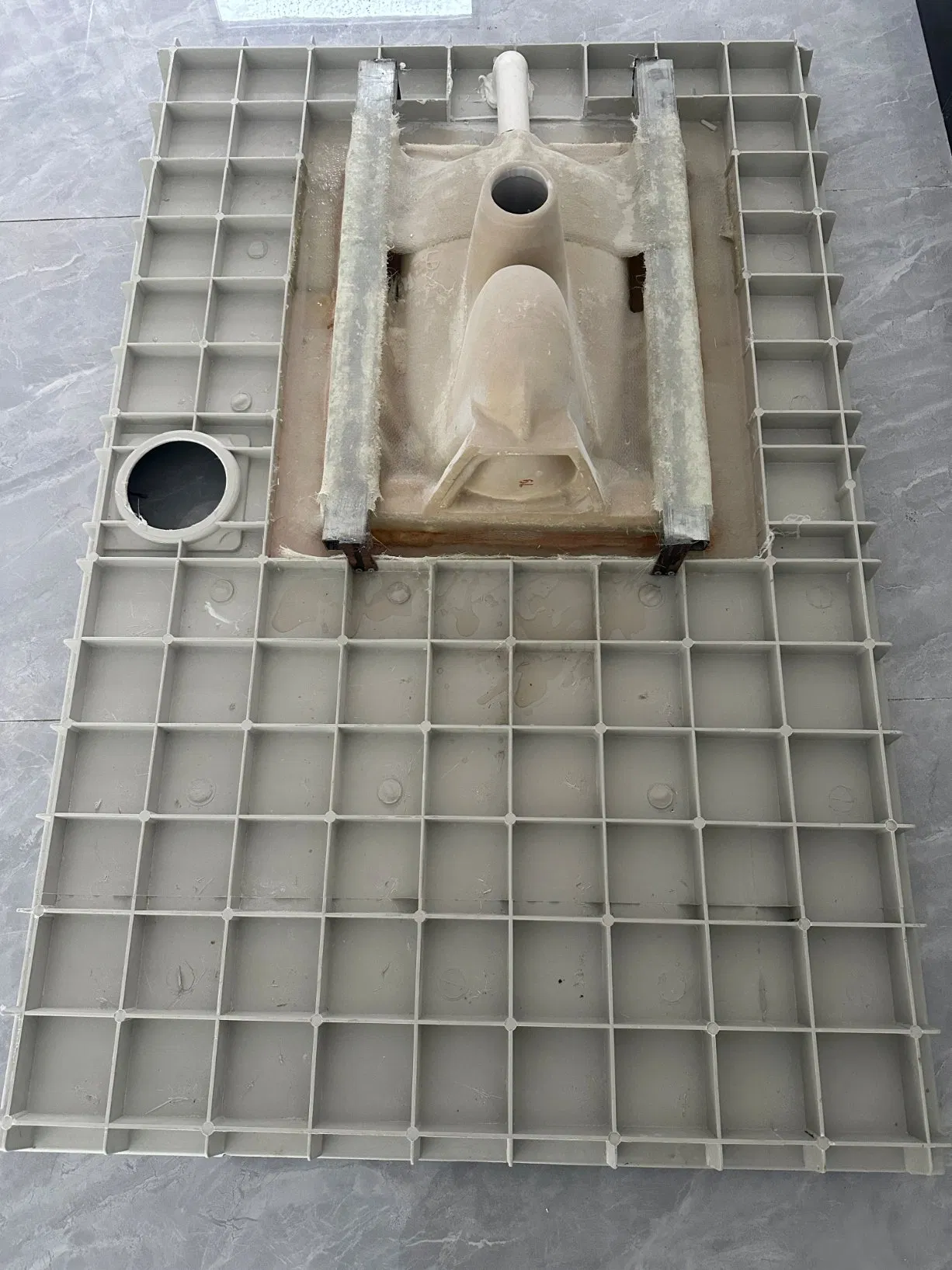 Tongnai Complete Bathroom, Scientific Lighting + Safe Anti-Slip Bathroom Selection