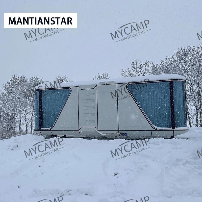 Smart System Prefabricated Trailer Vessel Container Space Capsule House for Camping