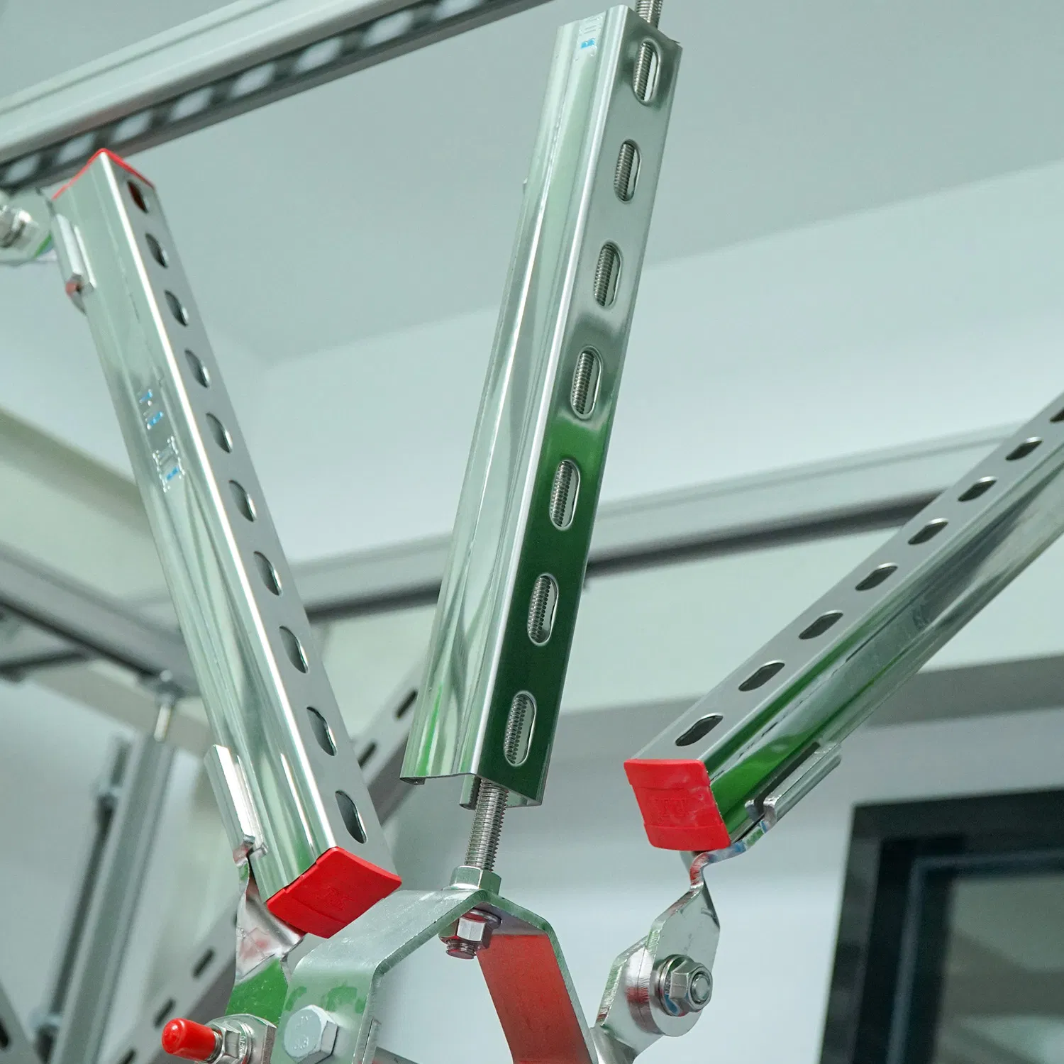 Durable Stainless Steel Slotted Strut Gi Channel