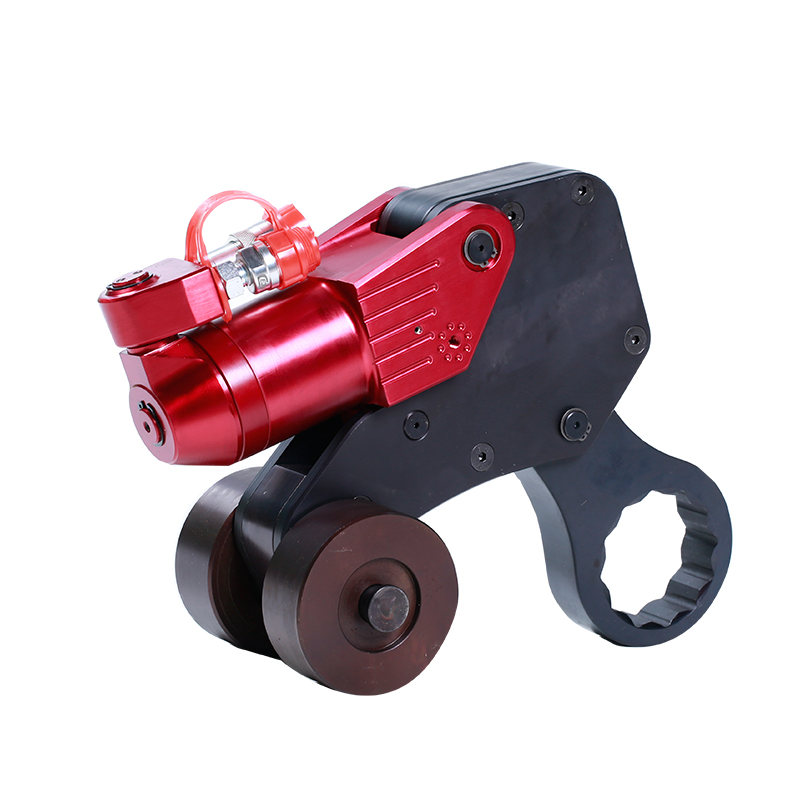 CLCD Low-Profile Hydraulic Torque Wrench for Oil Field Maintenance