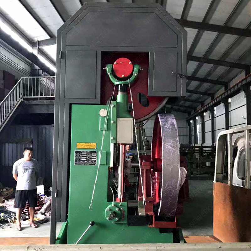 Ленточная пила по дереву вертикальная для длинных заготовок