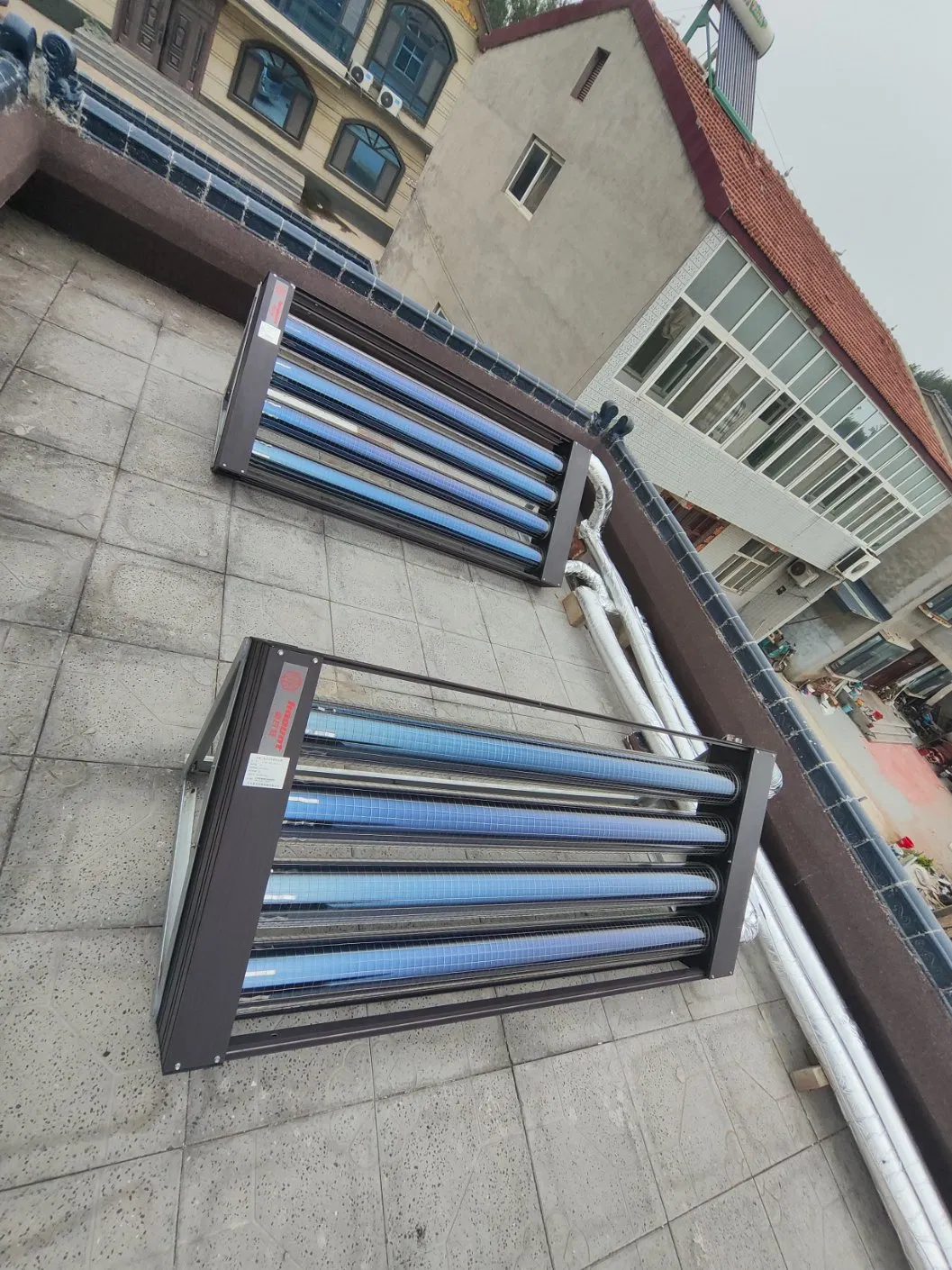 High-Efficiency Solar Water Heating System for Ultimate Energy Savings