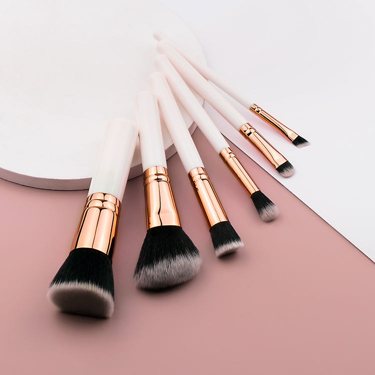Professional Travel Makeup Brush Set Private Custom Compact Foundation Concealer Brushes