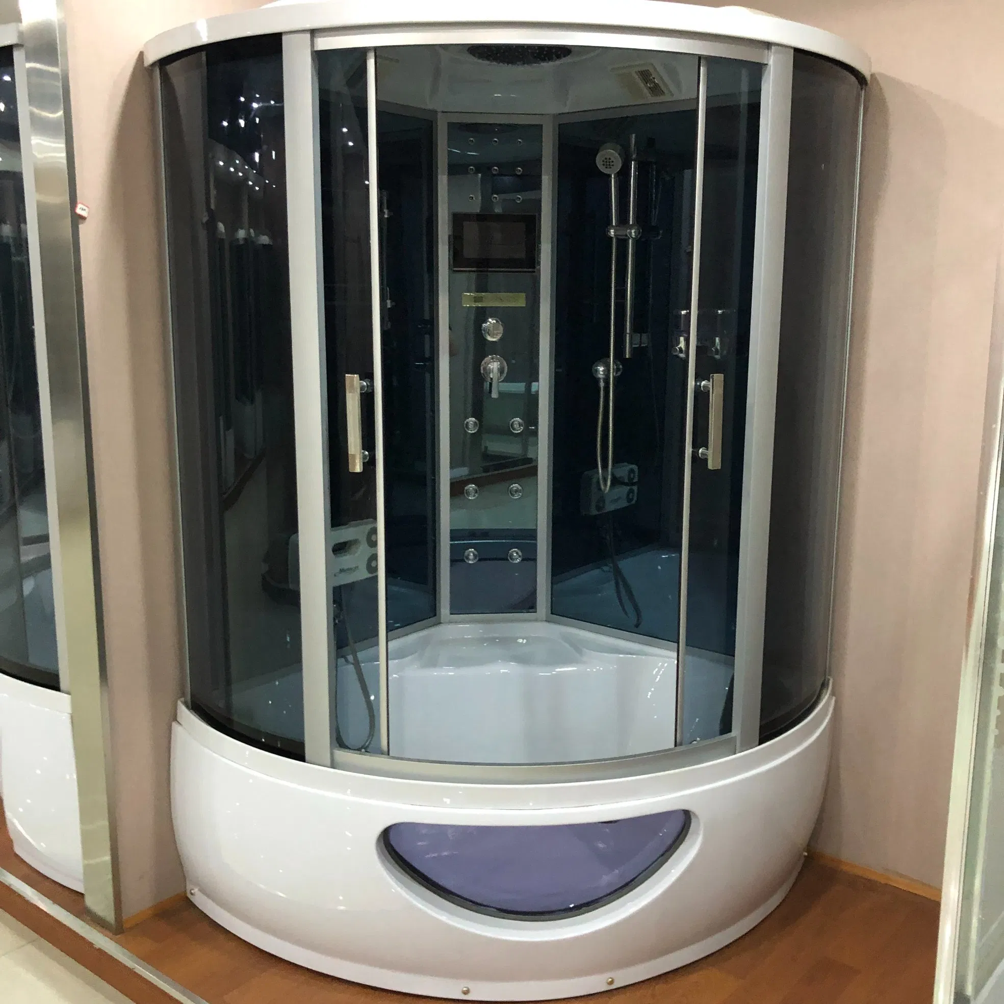 Large Sized Bathroom Whirlpool Shower Room with Nice Price