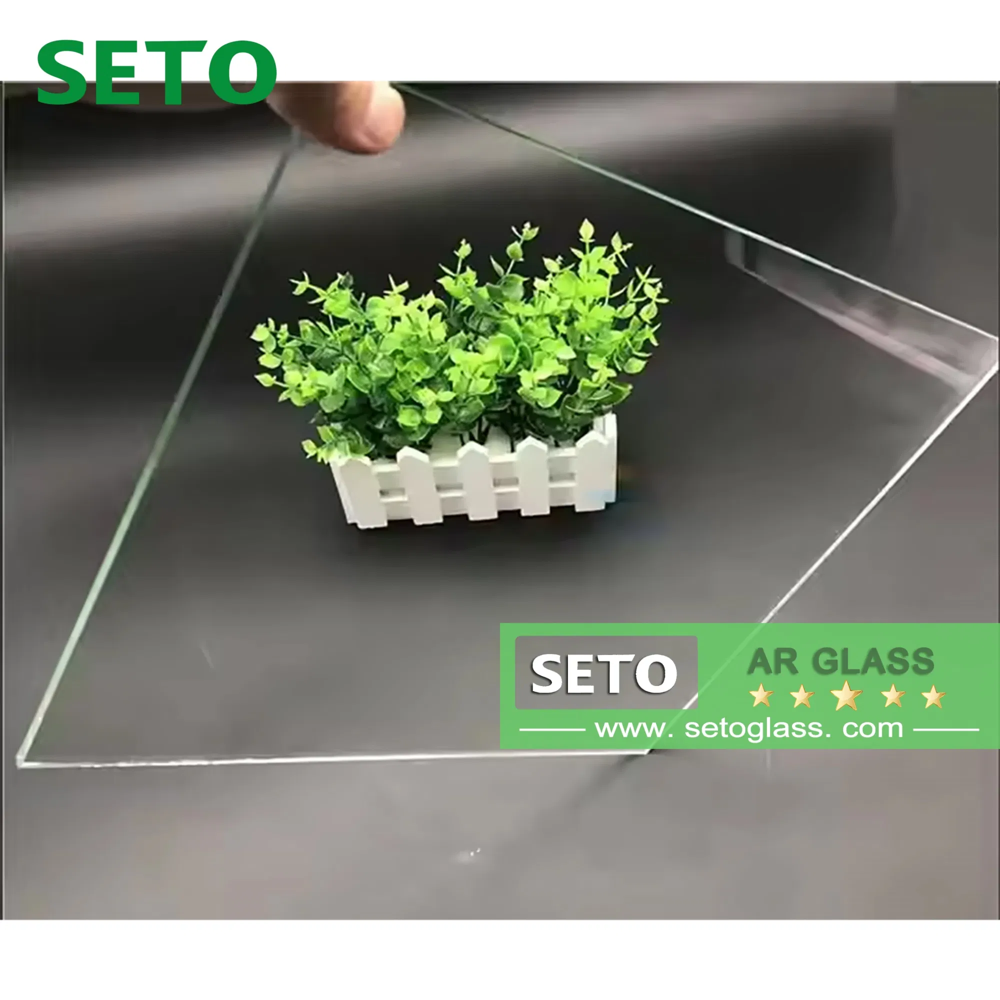 OEM Tempered Glass with Ar Coated Glass for Display Application High Transmittance Glass